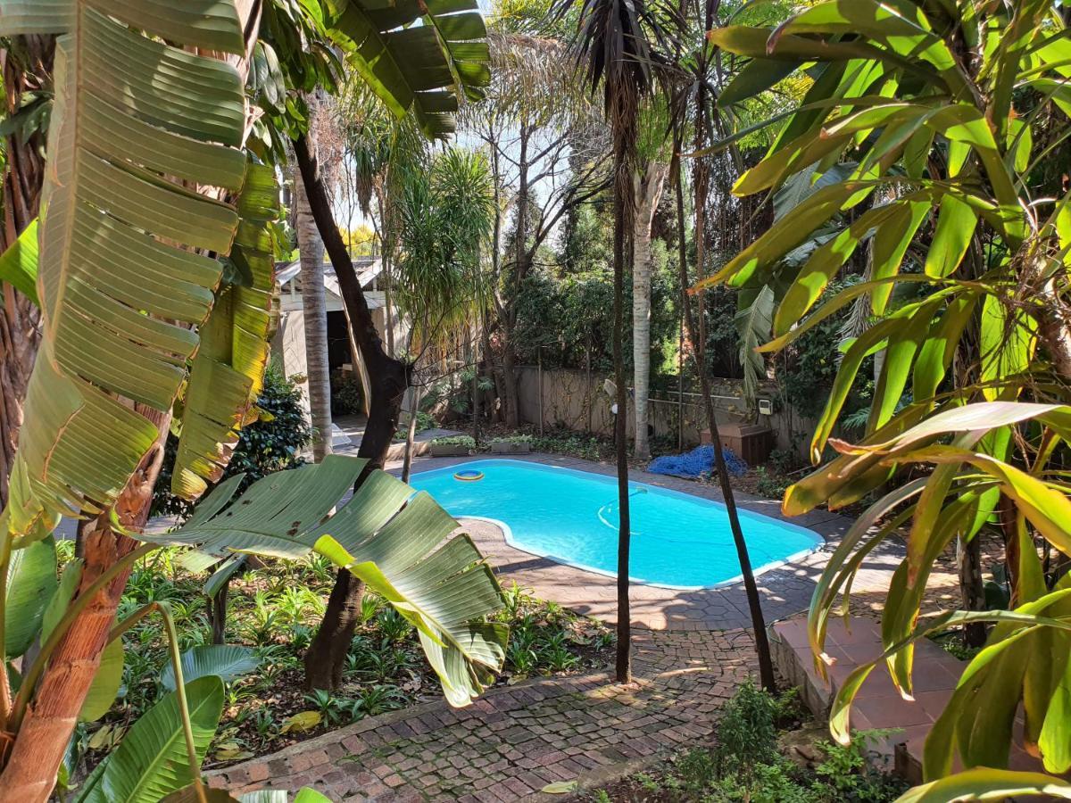 Waterhouse Guest Lodge - Indus Street Pretoria-Noord Eksteriør billede