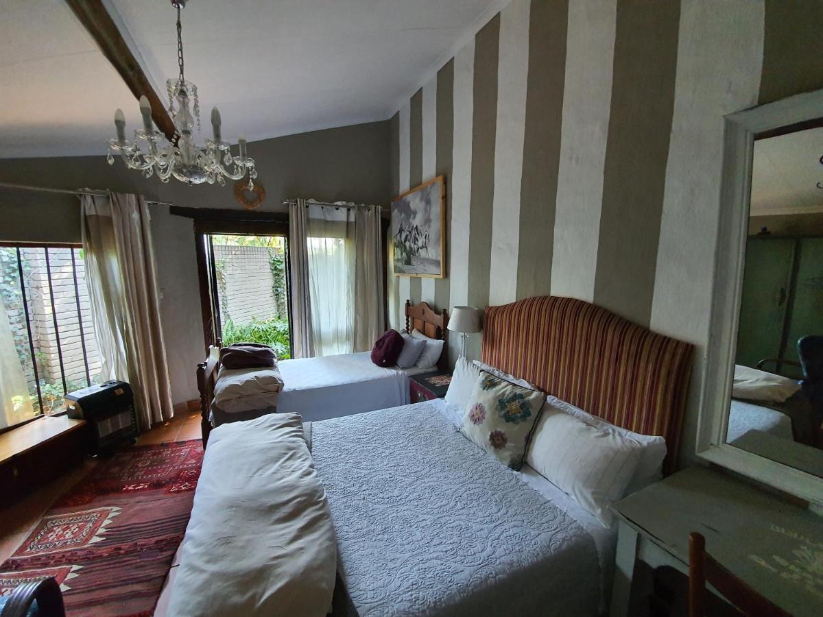Waterhouse Guest Lodge - Indus Street Pretoria-Noord Eksteriør billede