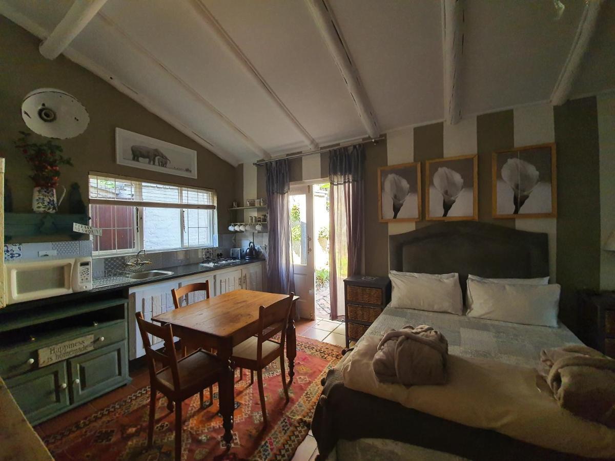 Waterhouse Guest Lodge - Indus Street Pretoria-Noord Eksteriør billede