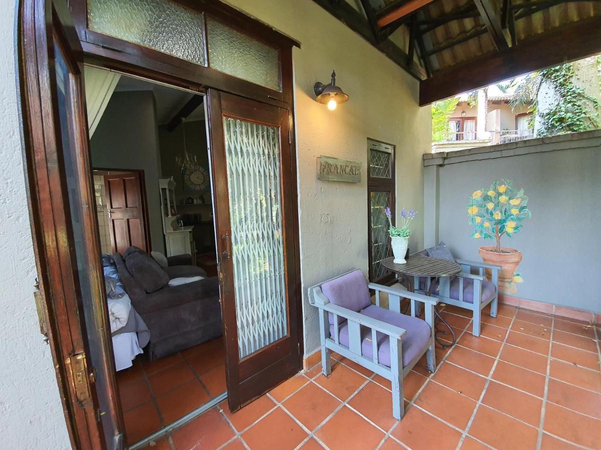 Waterhouse Guest Lodge - Indus Street Pretoria-Noord Eksteriør billede