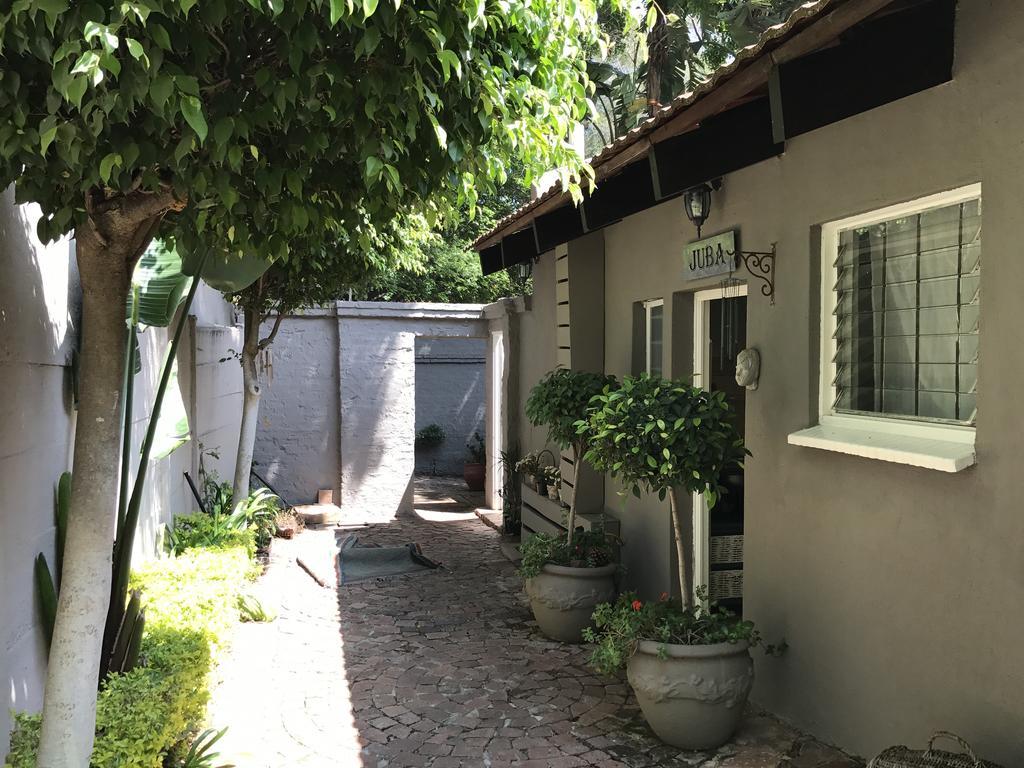 Waterhouse Guest Lodge - Indus Street Pretoria-Noord Eksteriør billede