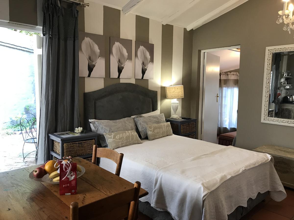 Waterhouse Guest Lodge - Indus Street Pretoria-Noord Eksteriør billede
